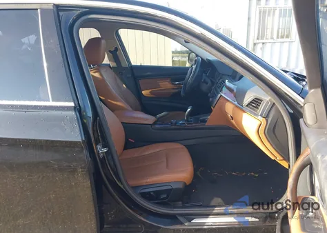 2013 BMW 328I z USA, uszkodzony, nr VIN WBA3C1C53DF444667